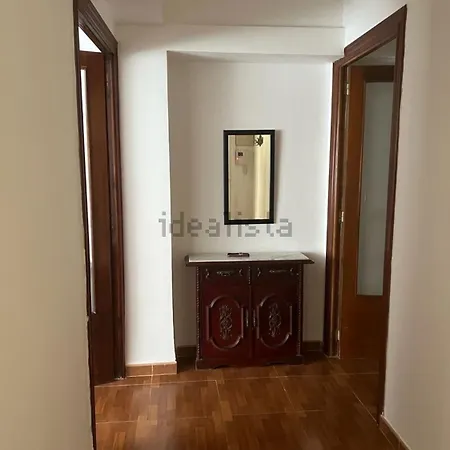 Ubytování v soukromí комната в квартире центре с прживанием в семье Alicante
